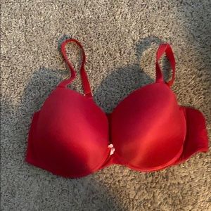 Red push-up t shirt bra